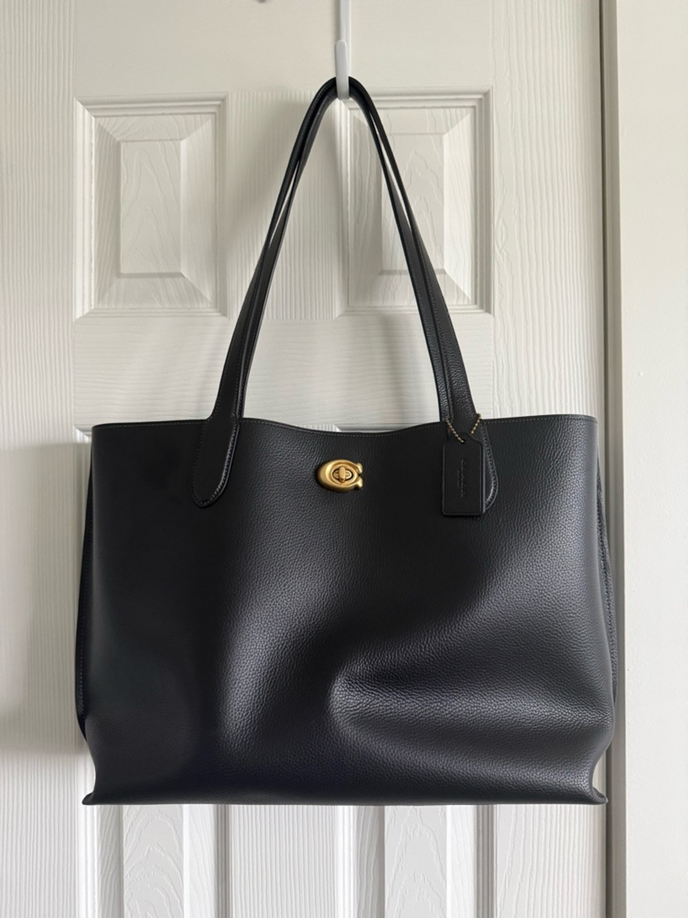 Coach Willow Tote 38 - Picture 2 of 9